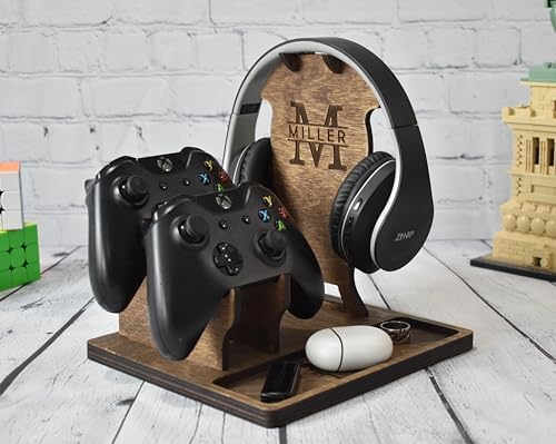 Wooden Headphone and Controller Stand, Personalized Gift, Headset Stand, Headphone and Gaming Controller Holder, Christmas Gift for Gamers - Image 3
